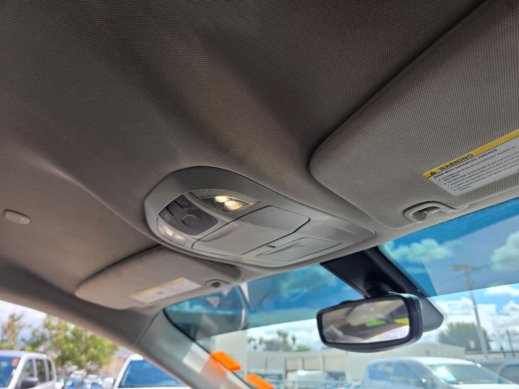 2017 Chrysler Pacifica LX - Photo 12