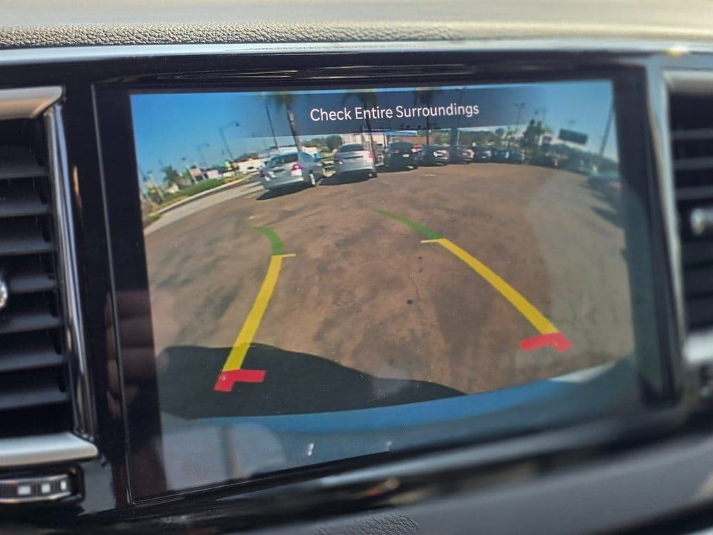 2024 Chrysler Pacifica Touring L - Photo 30