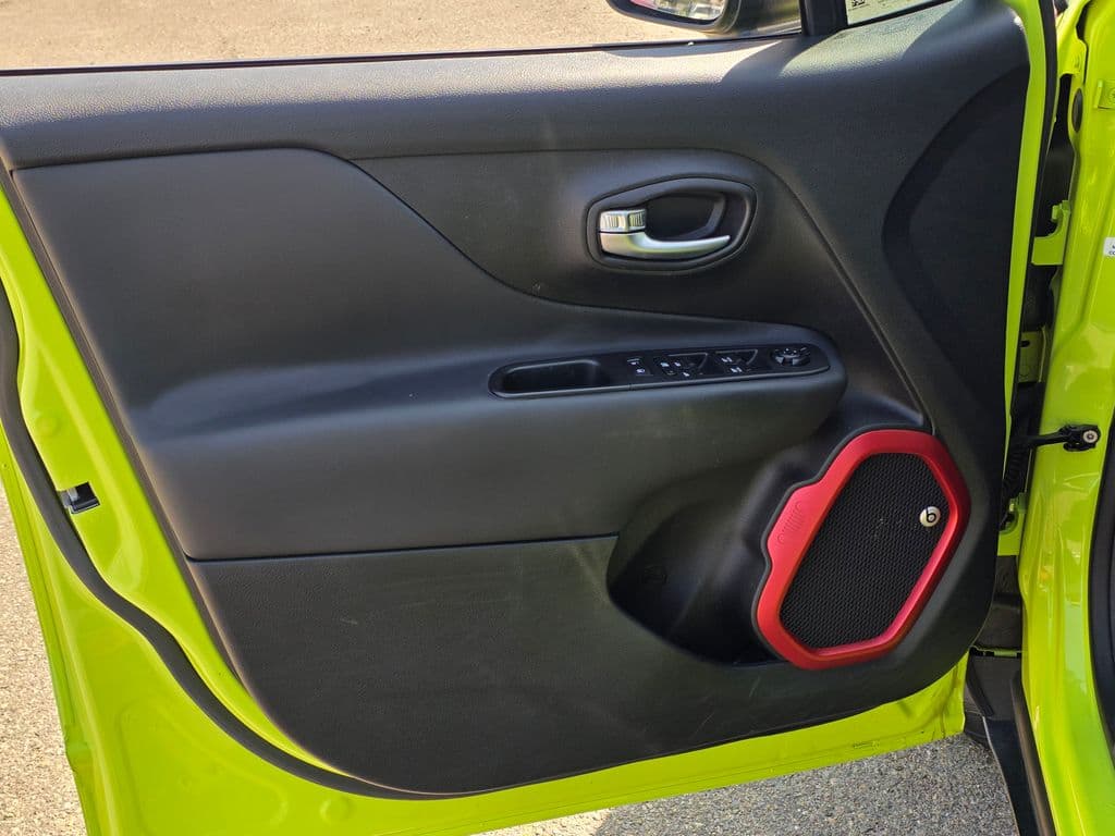 2018 Jeep Renegade Trailhawk - Photo 25