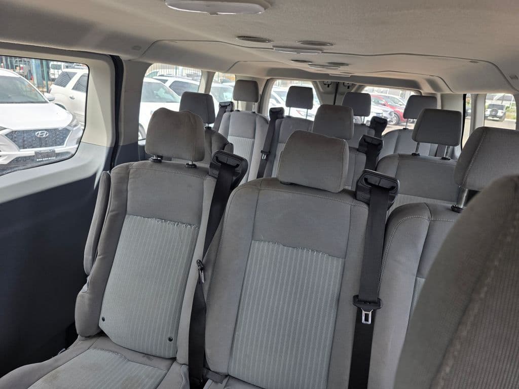 2019 Ford Transit-350 XLT - Photo 5