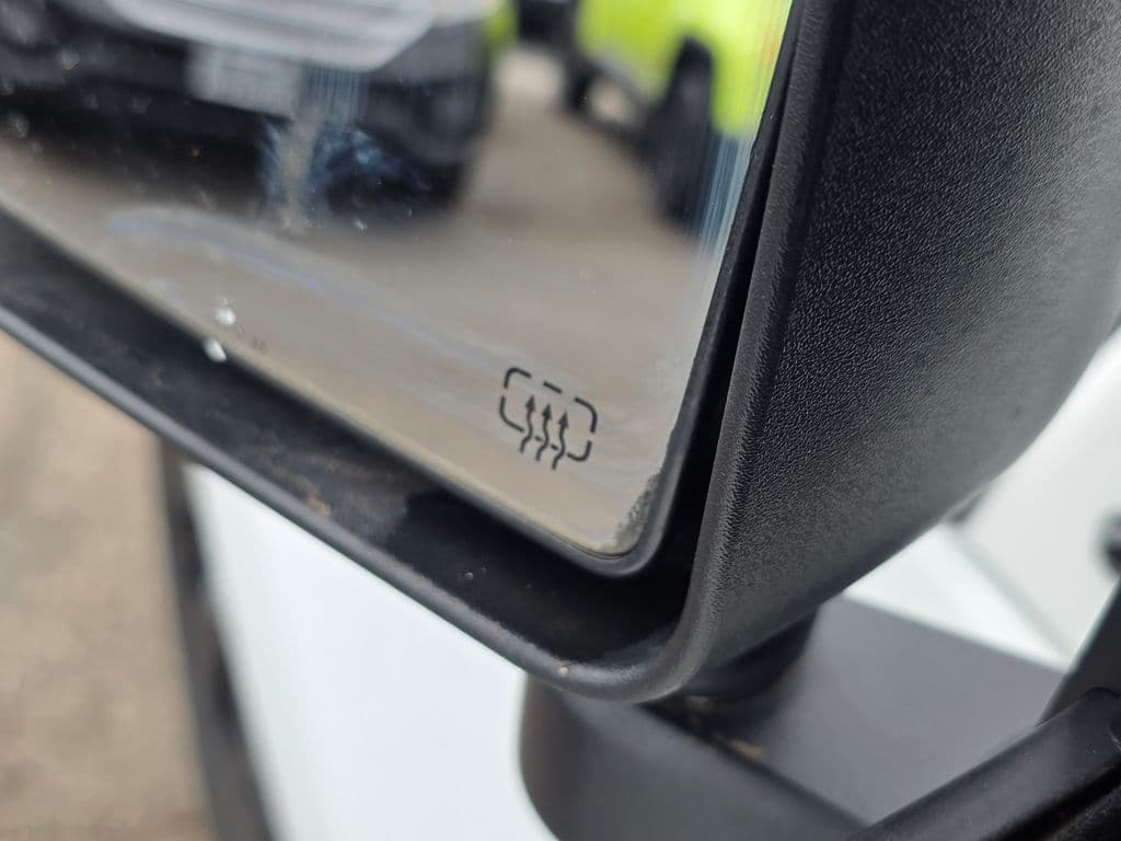 2016 Jeep Wrangler Unlimited Sahara - Photo 24