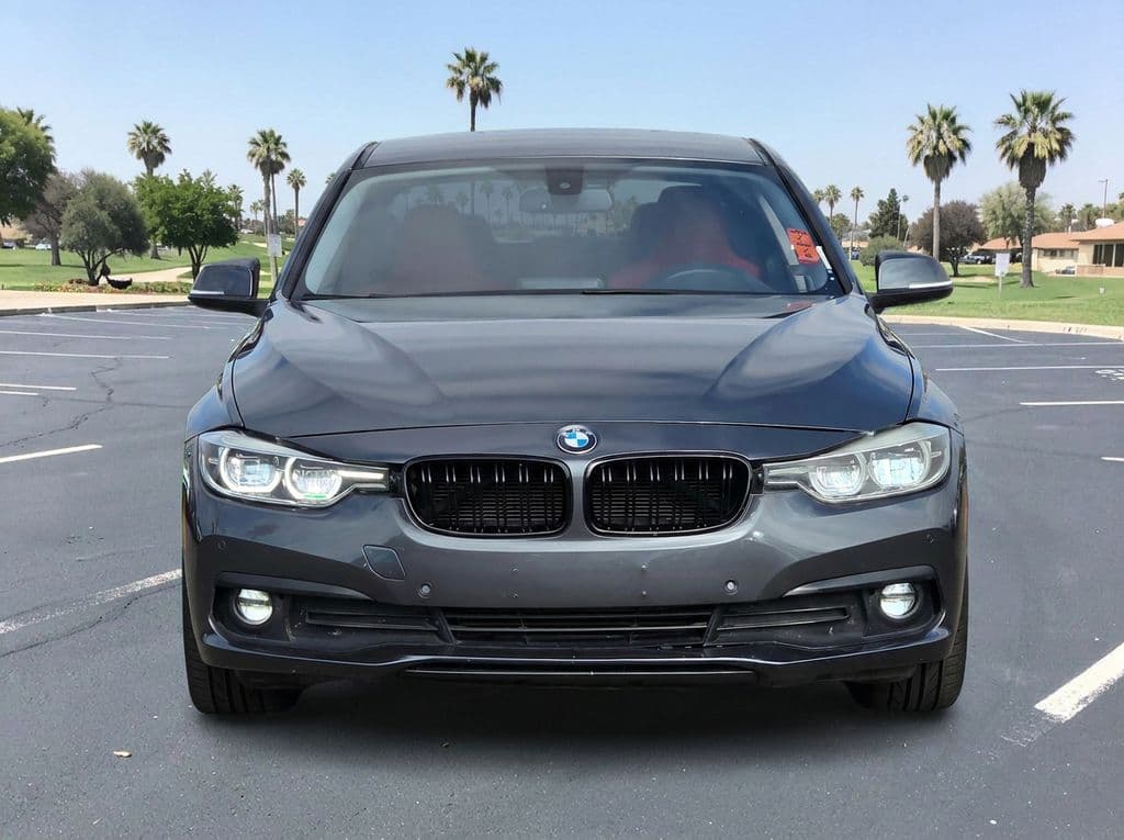 2018 BMW 3 Series 320i - Photo 3