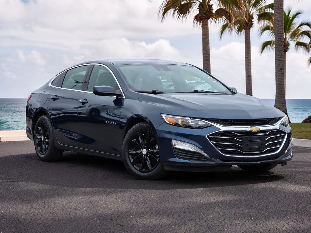 2021 Chevrolet Malibu LT - Photo 2