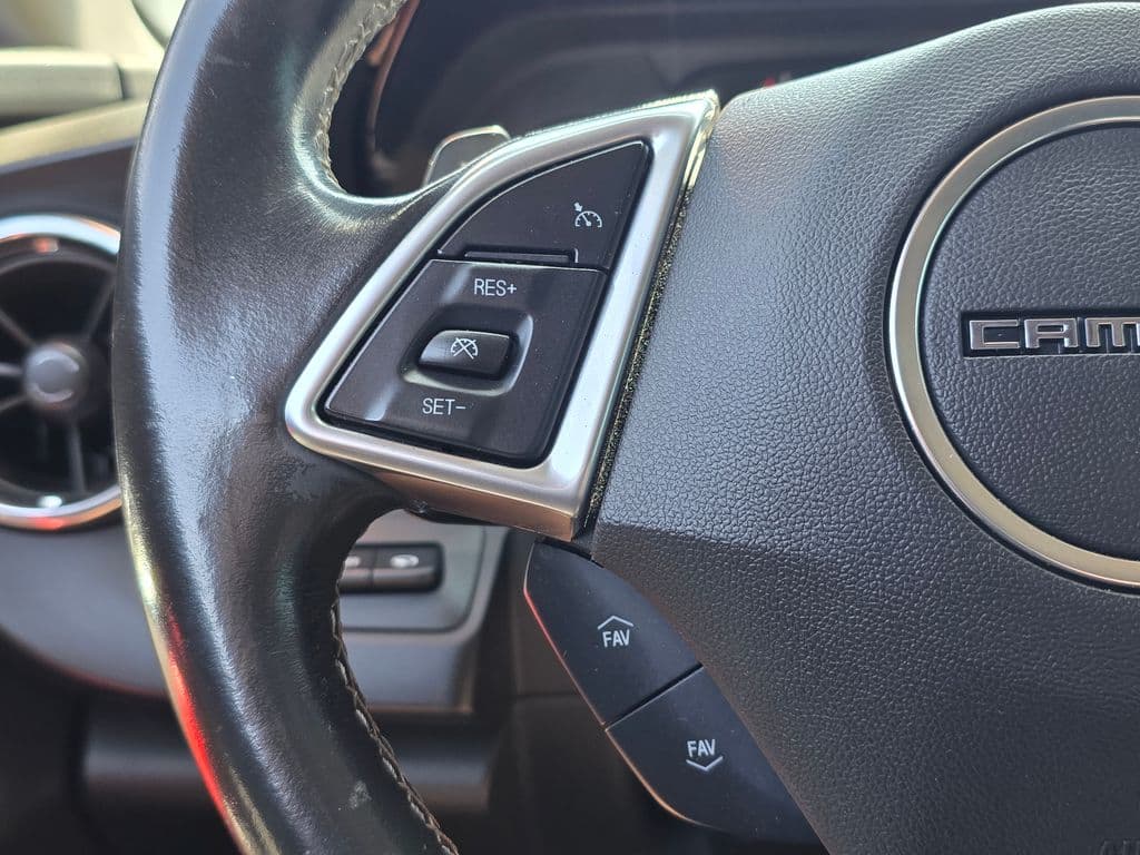 2019 Chevrolet Camaro 1LT - Photo 19