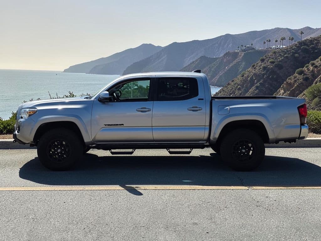 2020 Toyota Tacoma SR5 - Photo 6