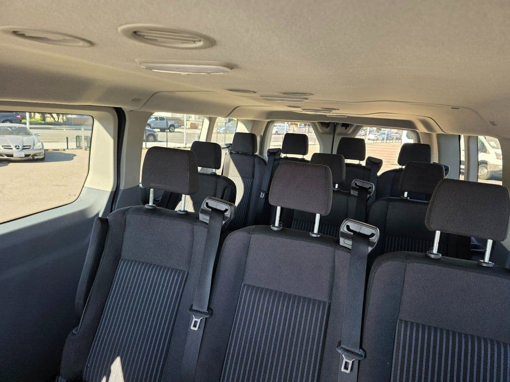 2018 Ford Transit-350 XLT - Photo 23