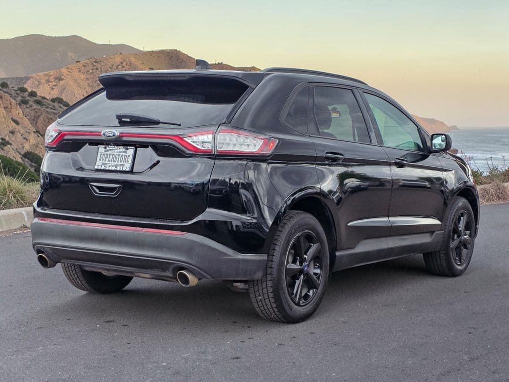 2018 Ford Edge SE - Photo 8