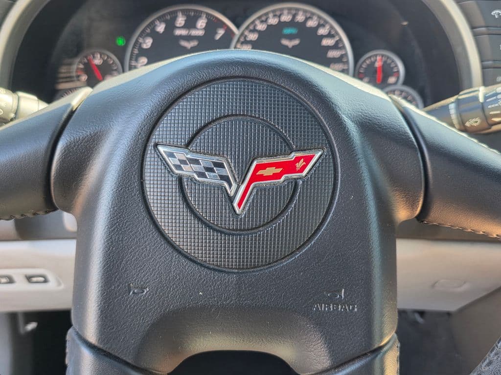 2005 Chevrolet Corvette Base - Photo 18