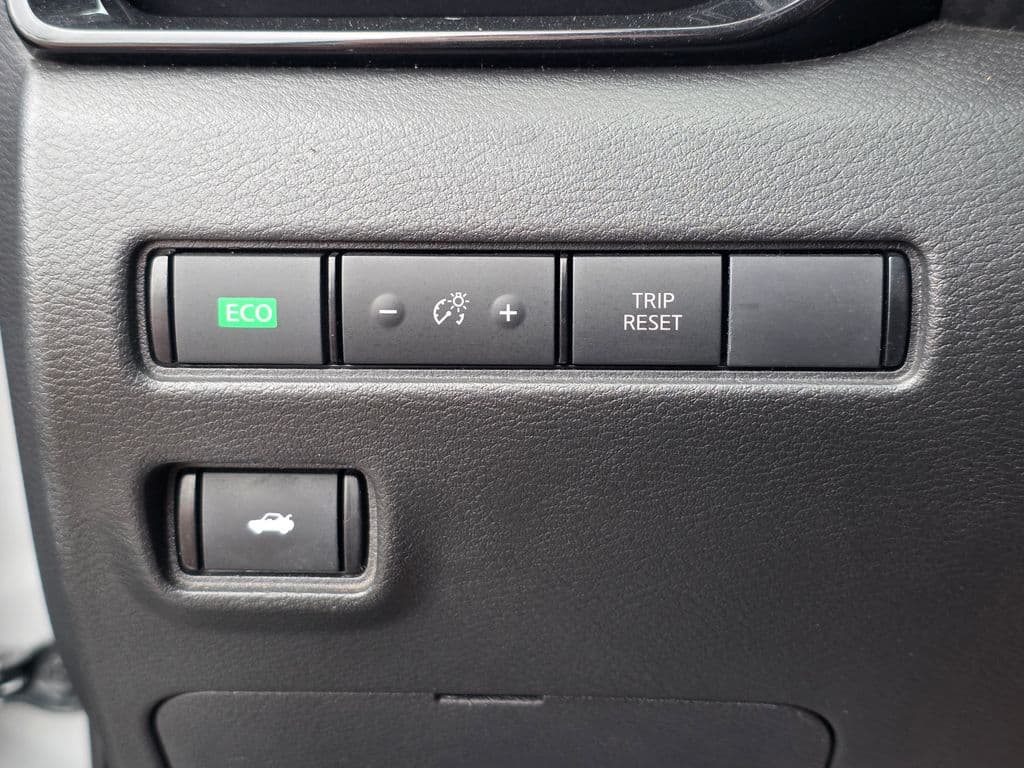 2022 Nissan Sentra SV - Photo 41