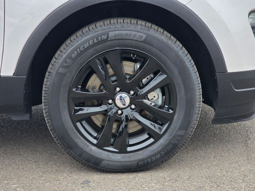 2018 Ford Explorer XLT - Photo 10