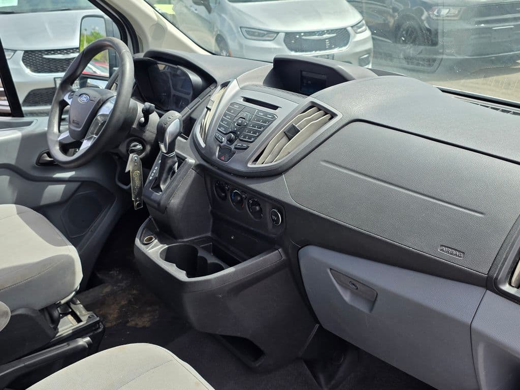 2019 Ford Transit-350 XLT - Photo 4