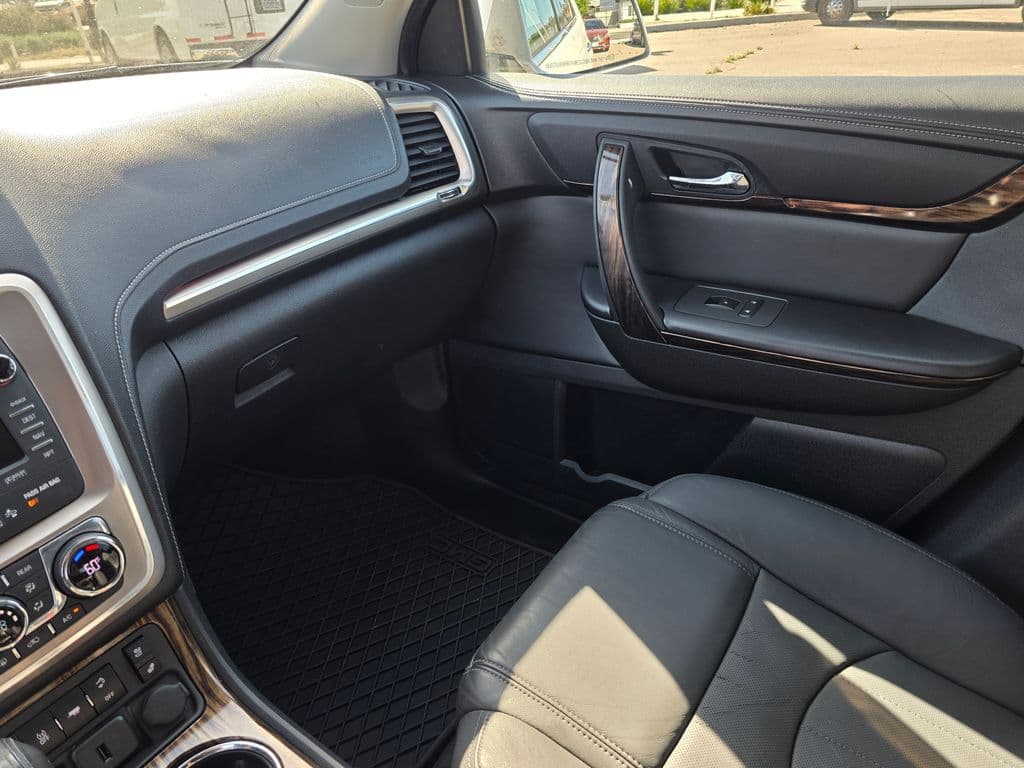 2016 GMC Acadia Denali - Photo 46