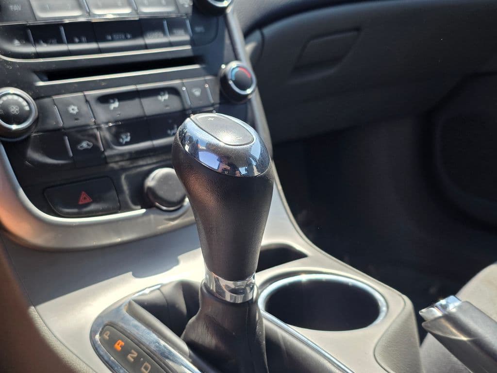 2014 Chevrolet Malibu LS - Photo 27