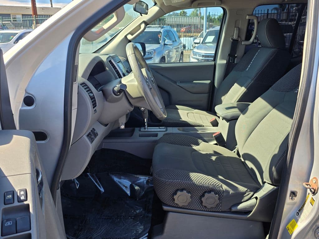 2016 Nissan Frontier Desert Runner - Photo 17