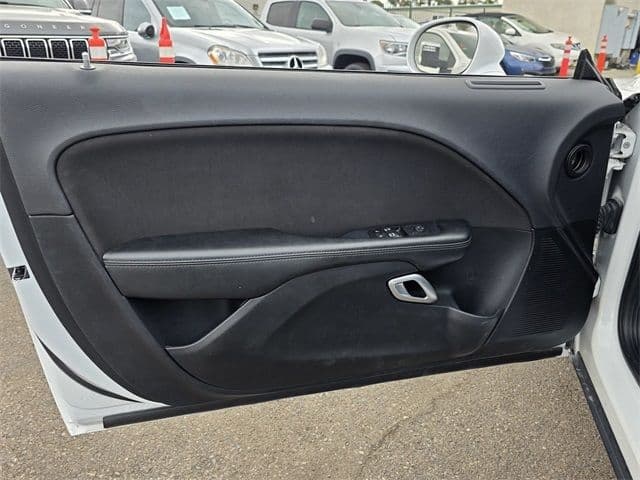 2017 Dodge Challenger R/T - Photo 19