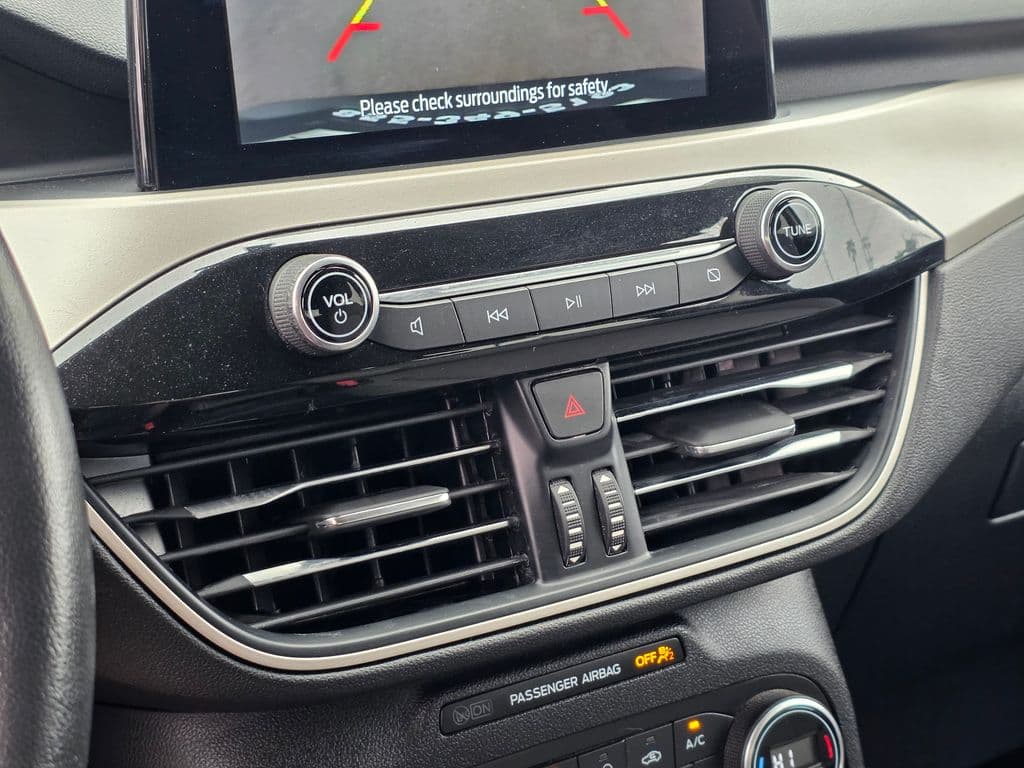 2020 Ford Escape SE Sport Hybrid - Photo 32