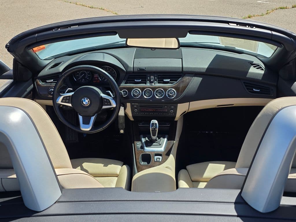 2012 BMW Z4 sDrive28i - Photo 14