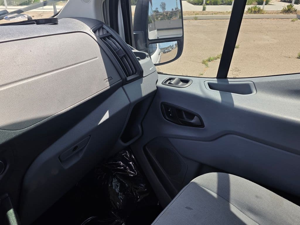 2019 Ford Transit-350 XLT - Photo 37
