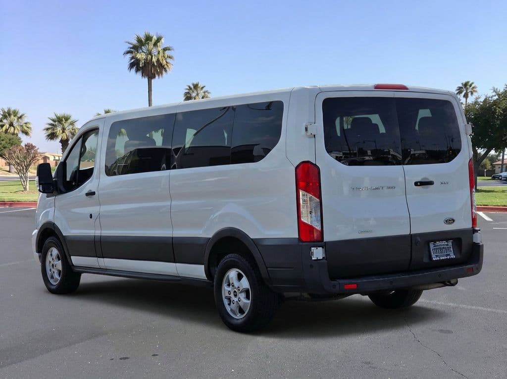2021 Ford Transit-350 XLT - Photo 6
