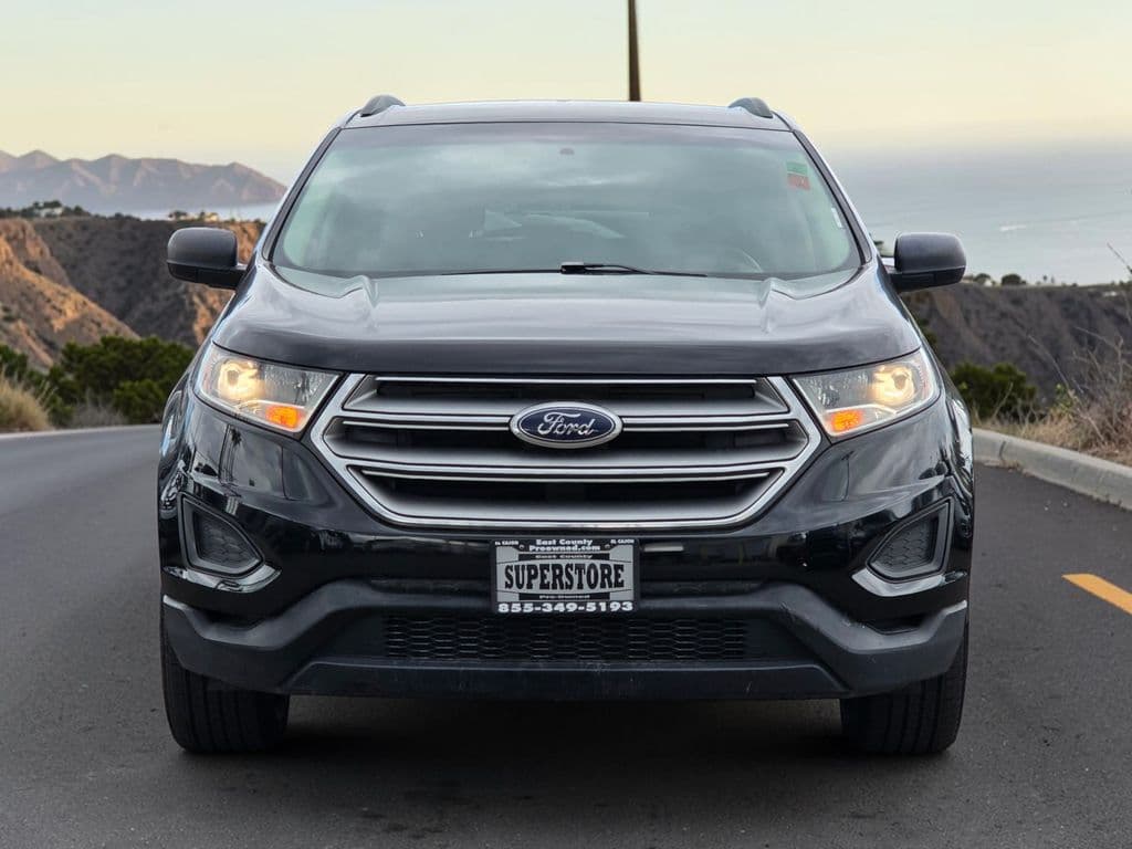 2018 Ford Edge SE - Photo 3