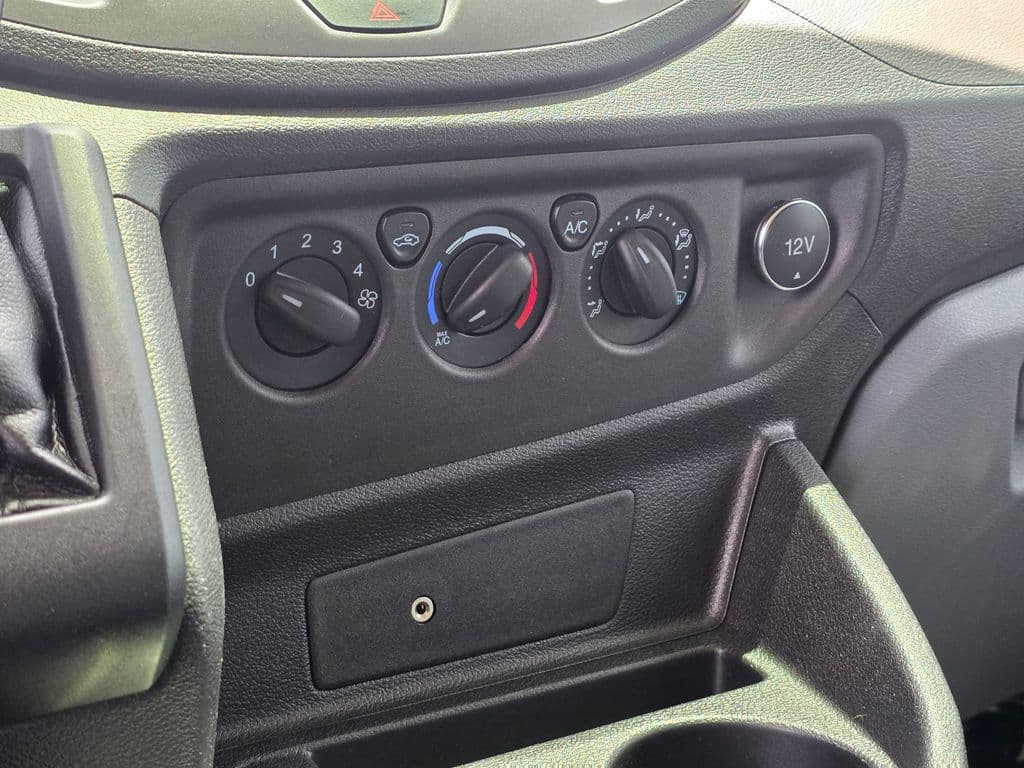 2019 Ford Transit-350 XLT - Photo 35
