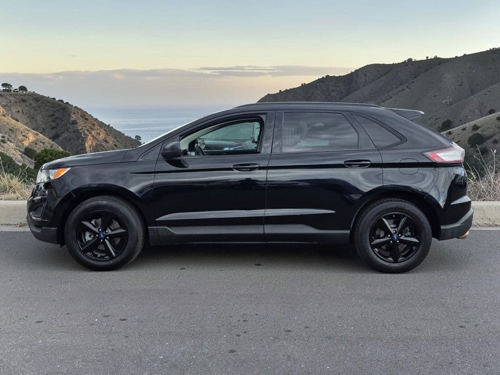 2018 Ford Edge SE - Photo 5
