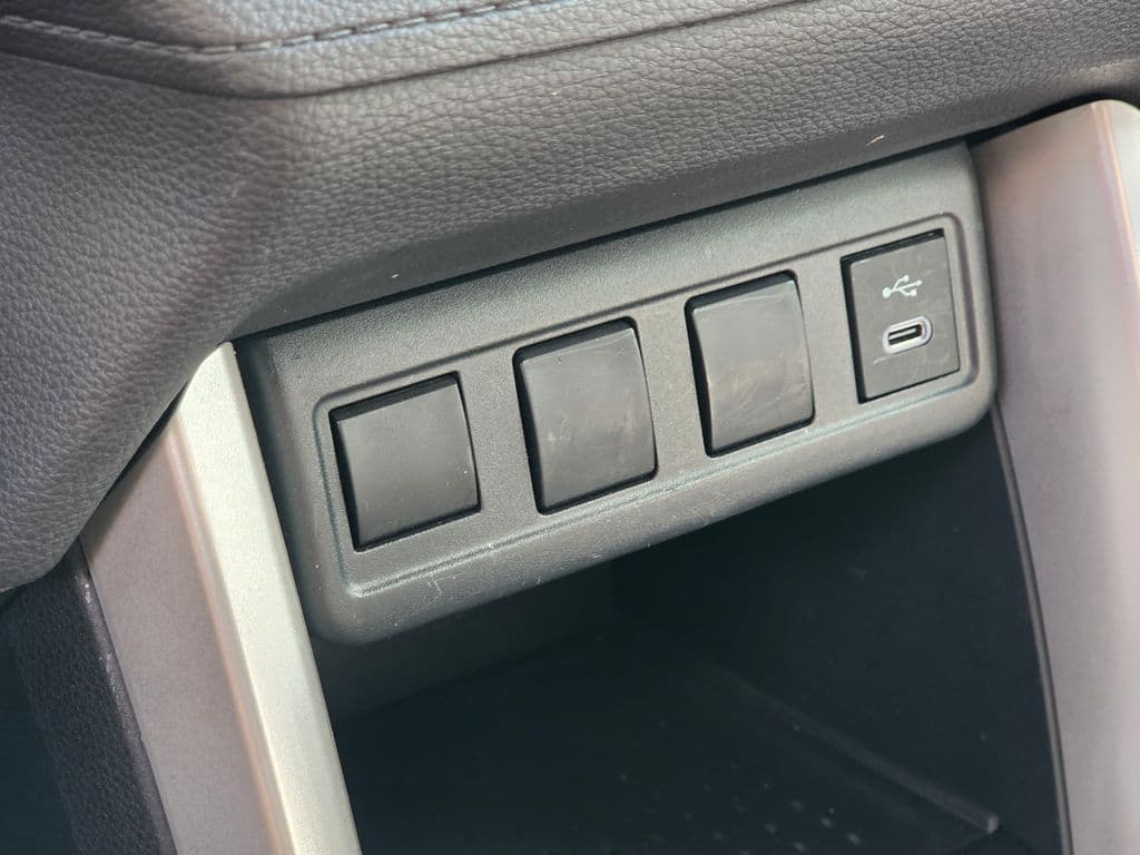 2024 Toyota Corolla Cross Hybrid S - Photo 32