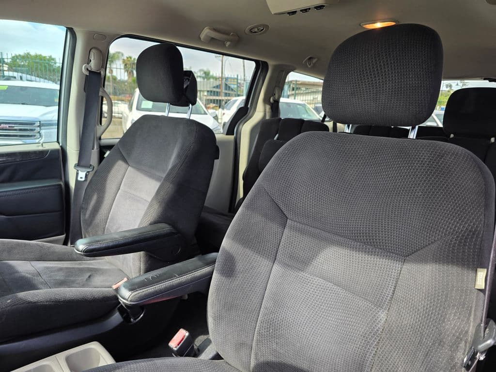 2014 Dodge Grand Caravan SE - Photo 18