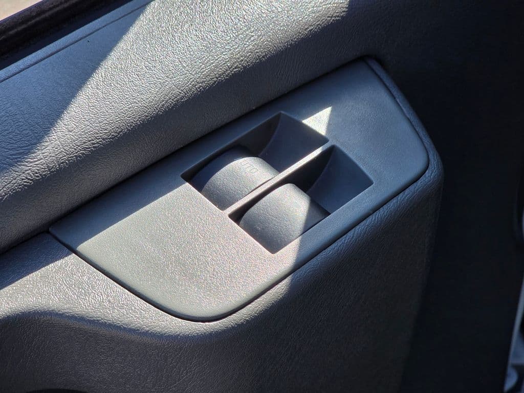 2015 Chevrolet Express 2500 Work Van - Photo 25