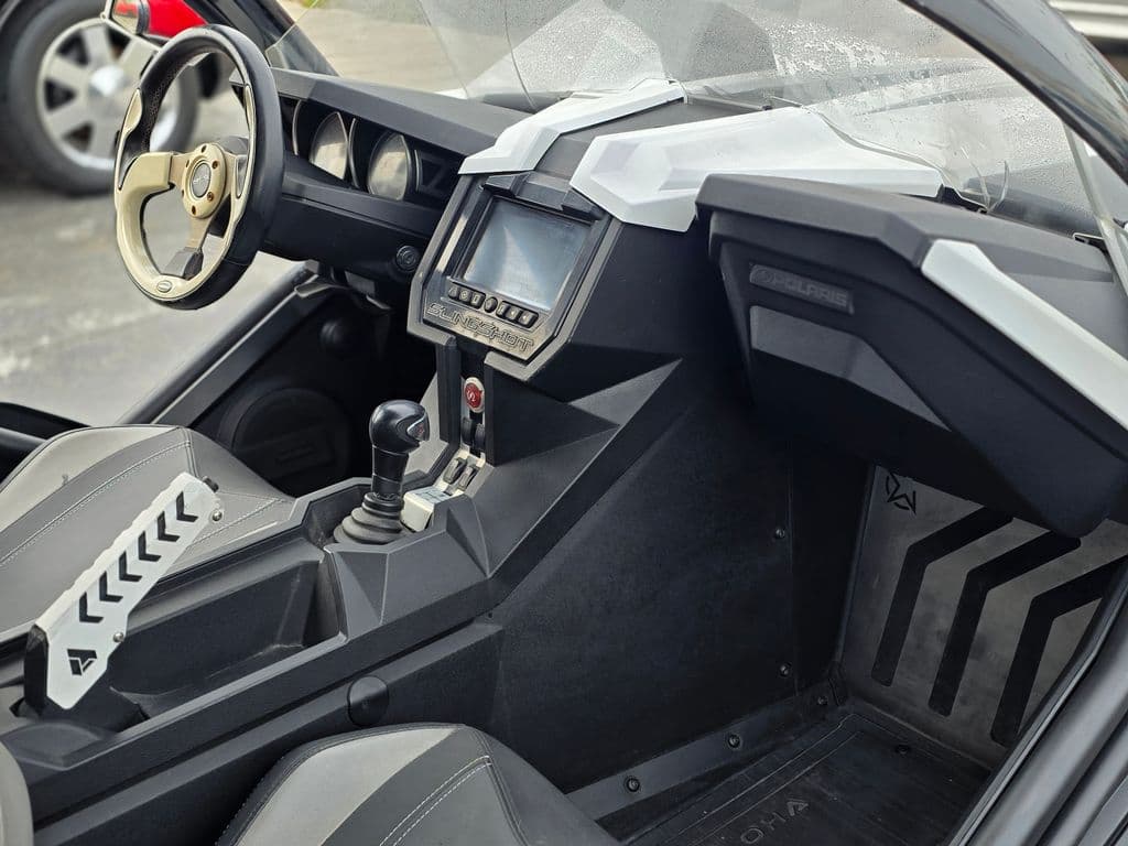 2018 Polaris Slingshot SL - Photo 18