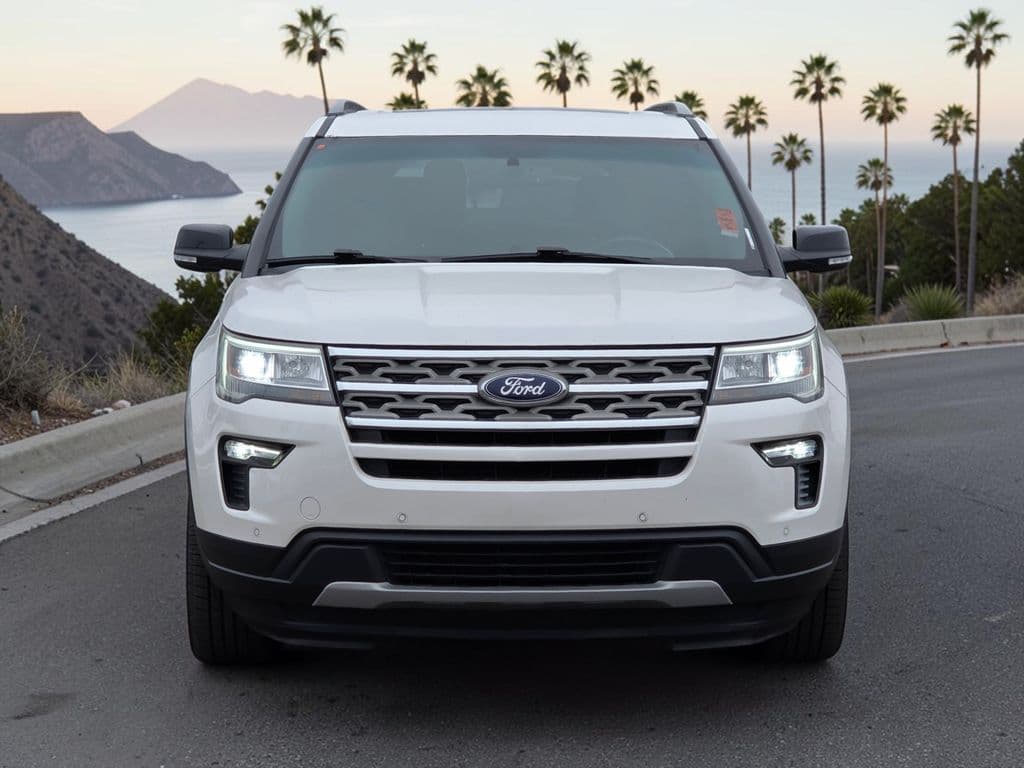 2018 Ford Explorer XLT - Photo 3