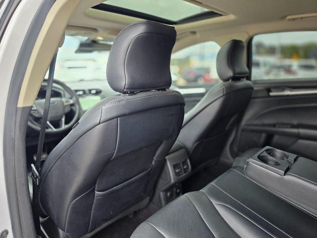2017 Ford Fusion Titanium - Photo 17