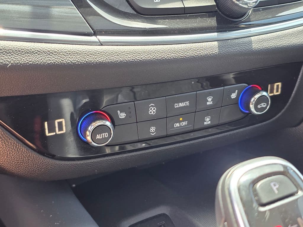 2019 Buick Enclave Essence - Photo 41