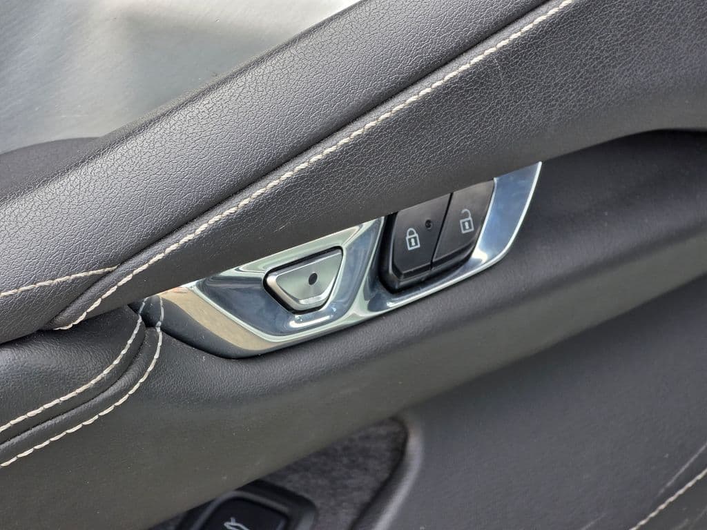 2024 Chevrolet Corvette Stingray - Photo 27