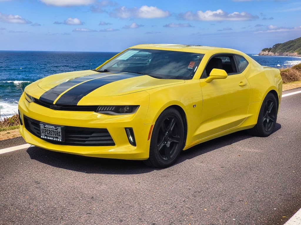 2017 Chevrolet Camaro 1LT - Photo 4