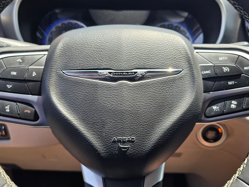 2022 Chrysler Pacifica Touring L - Photo 29