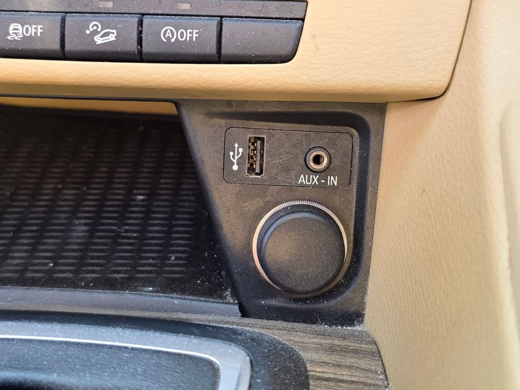 2015 BMW X1 xDrive28i - Photo 34