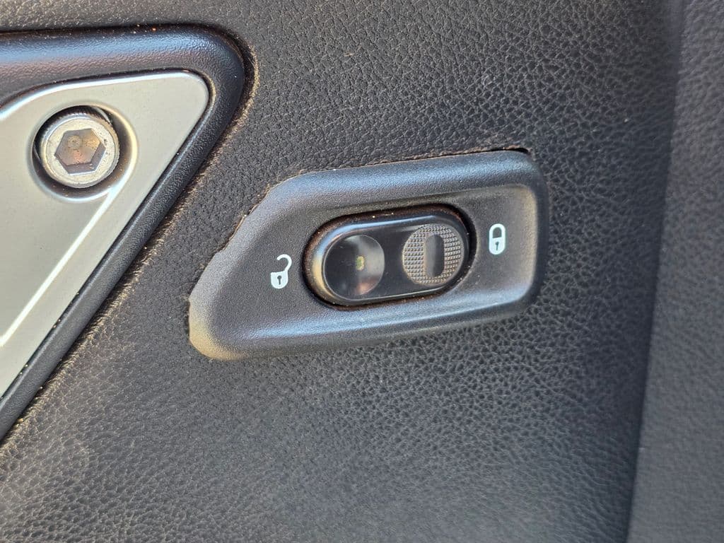 2016 Jeep Wrangler Unlimited Sahara - Photo 25