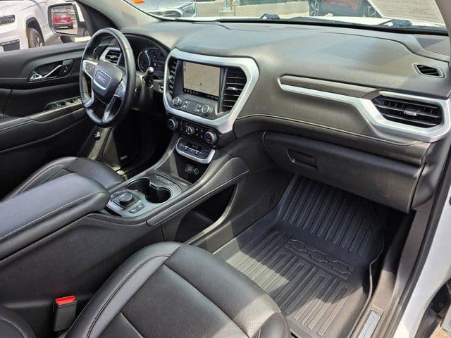 2023 GMC Acadia SLT - Photo 9