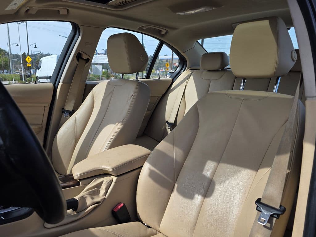 2014 BMW 3 Series 328i - Photo 19