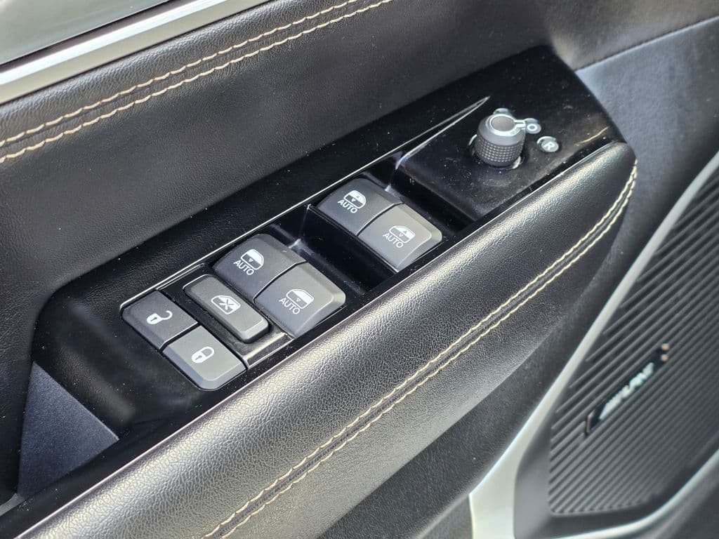 2024 Jeep Wagoneer Series II - Photo 27