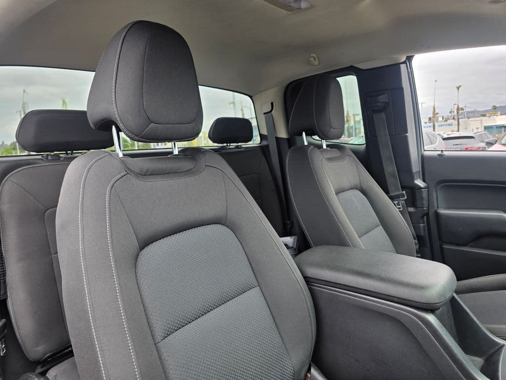 2016 Chevrolet Colorado LT - Photo 13