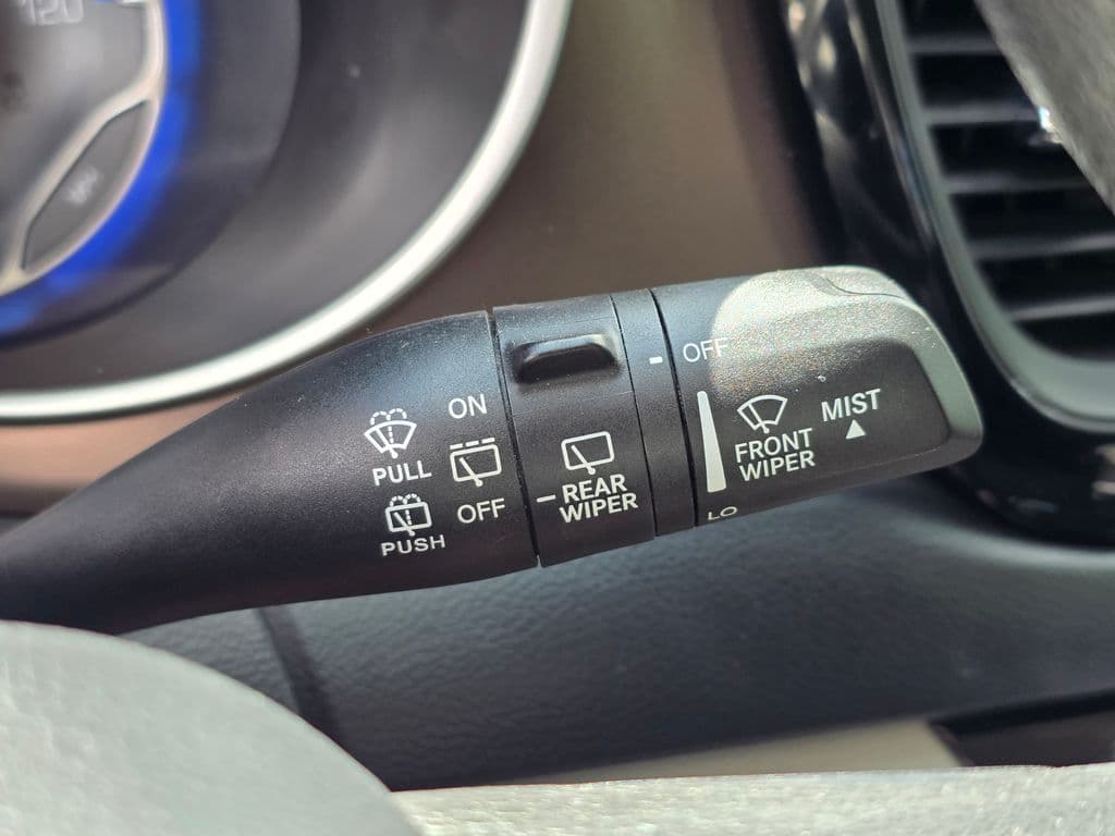 2017 Chrysler Pacifica LX - Photo 39