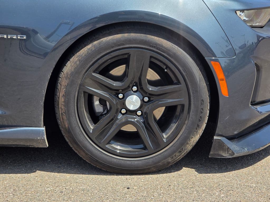 2019 Chevrolet Camaro 1LT - Photo 8