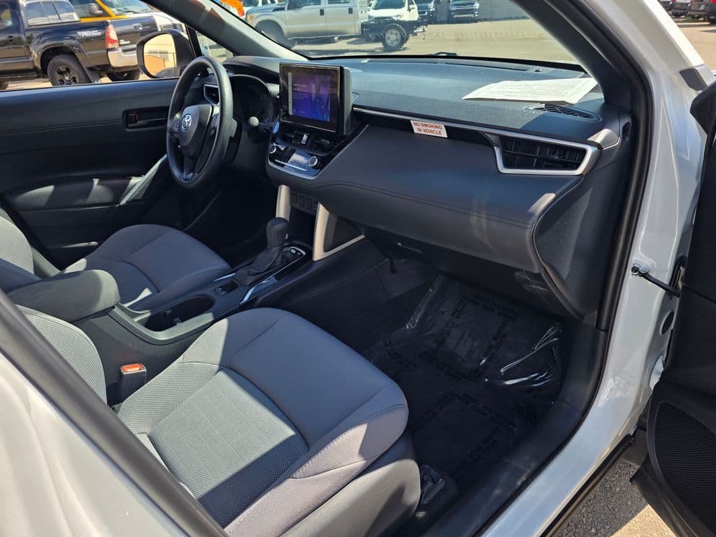 2024 Toyota Corolla Cross Hybrid S - Photo 9