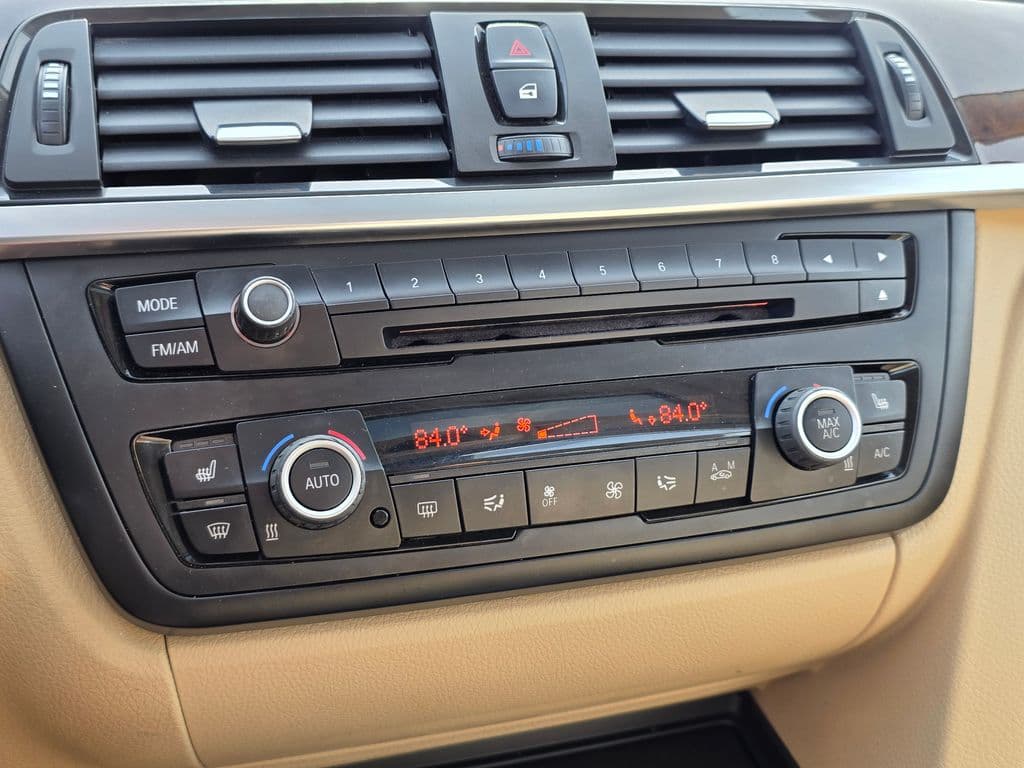 2014 BMW 3 Series 328i - Photo 31