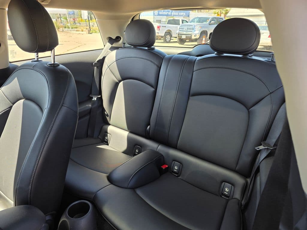 2016 MINI Cooper Base - Photo 20
