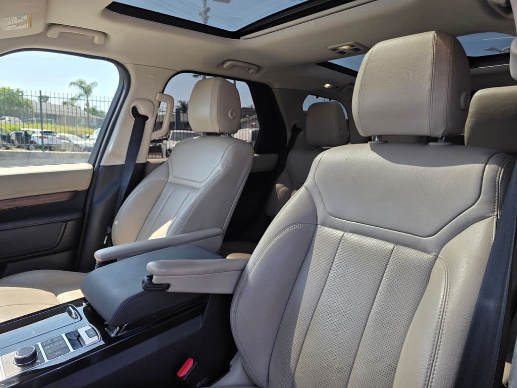 2017 Land Rover Discovery HSE - Photo 18