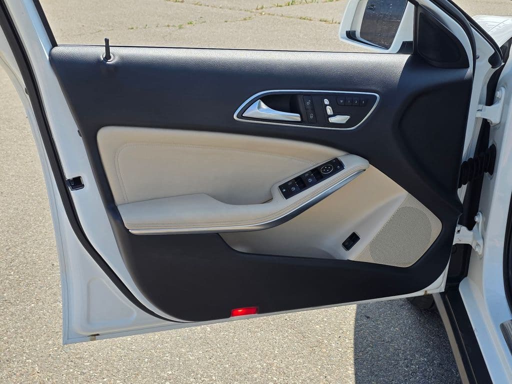 2019 Mercedes-Benz GLA GLA 250 - Photo 26