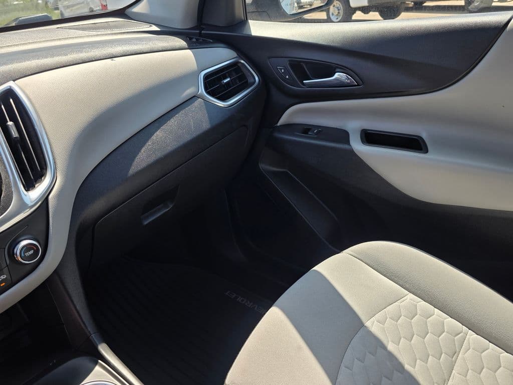 2020 Chevrolet Equinox LT - Photo 34